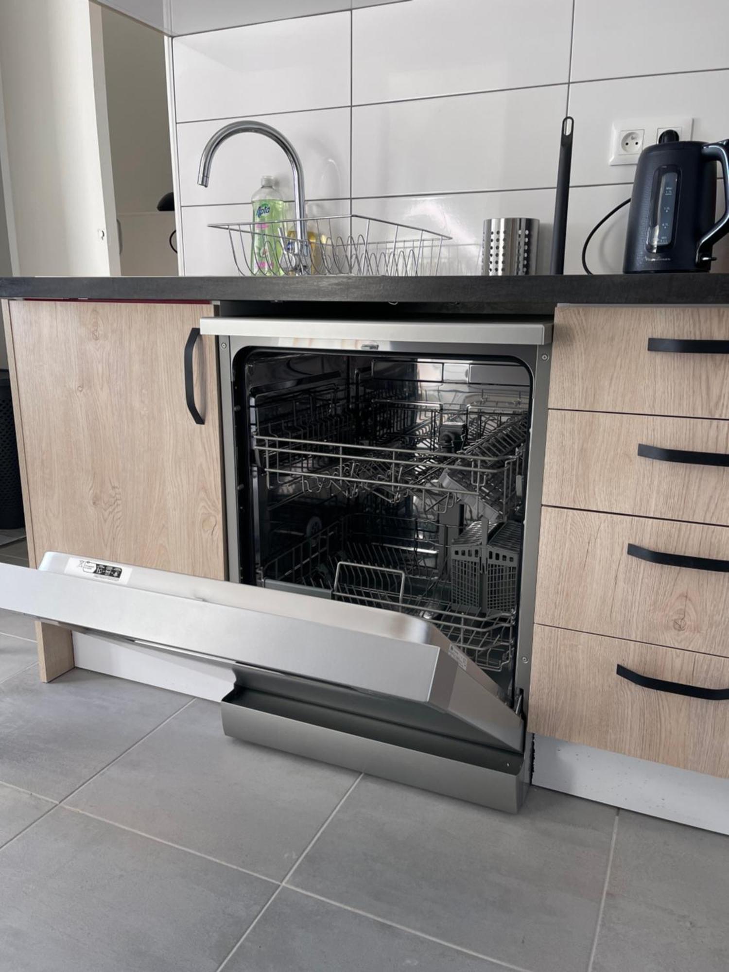 פלר Appartement Renove Tout Equipe, Centre Ville, Proche De La Gare Et Commerce מראה חיצוני תמונה